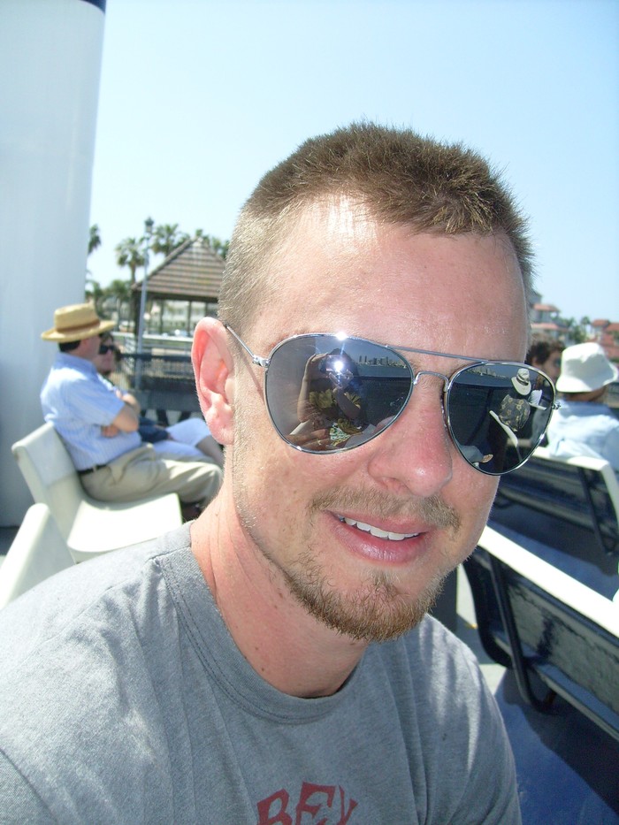 Goodreads profile picture for @elijah
