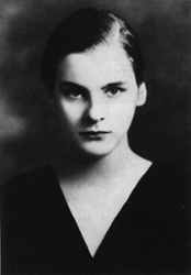 Suzanne