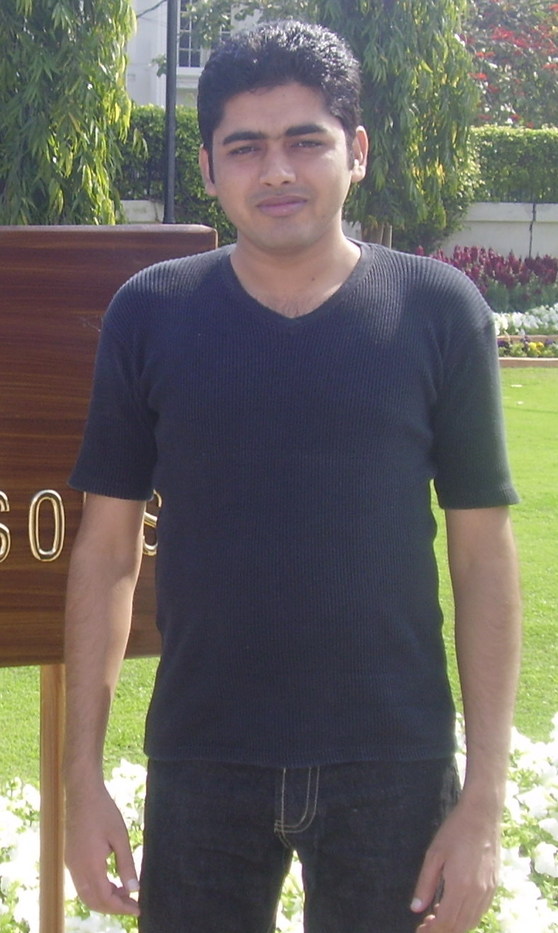 Goodreads profile picture for @Mumtaz