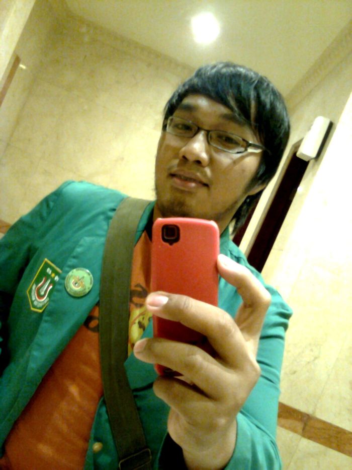 Goodreads profile picture for @luqman