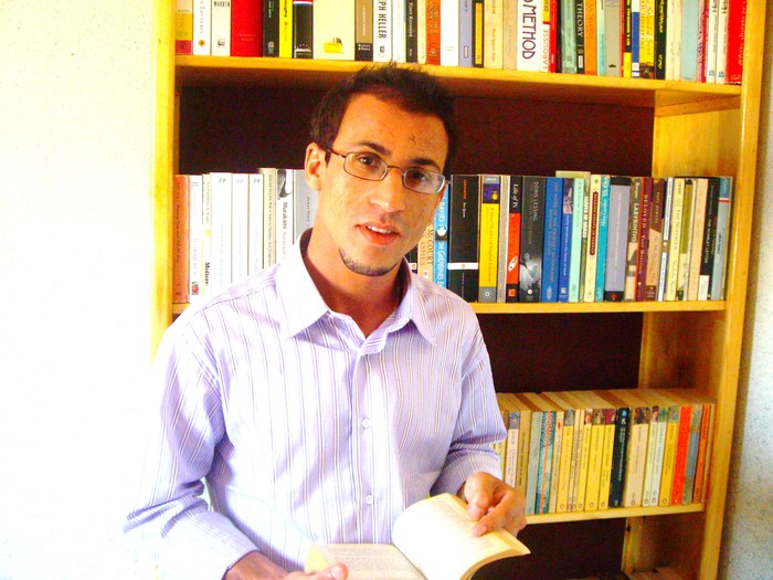 Goodreads profile picture for @louai
