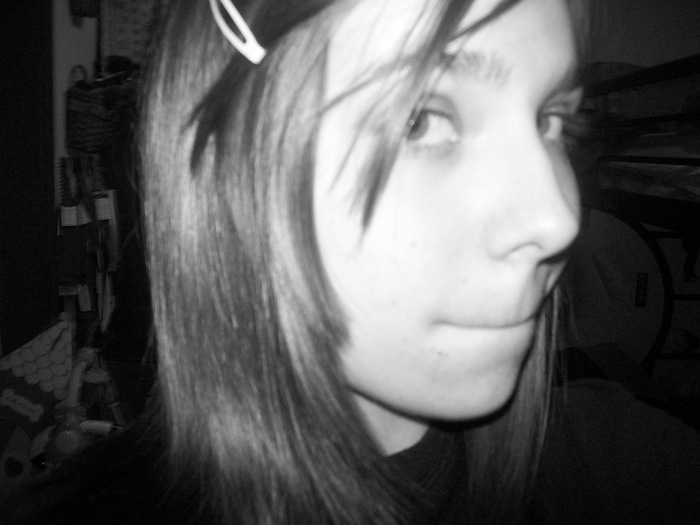 Goodreads profile picture for @bella