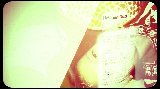 Goodreads profile picture for @hesty