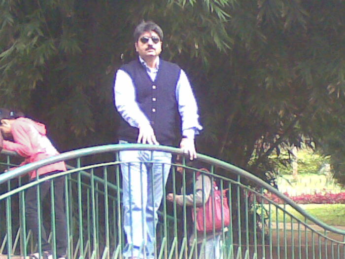 Goodreads profile picture for @rajnish