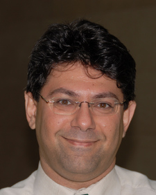 Χρήστος Μπεζιρτζόγλου