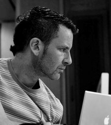 Simon Humphreys