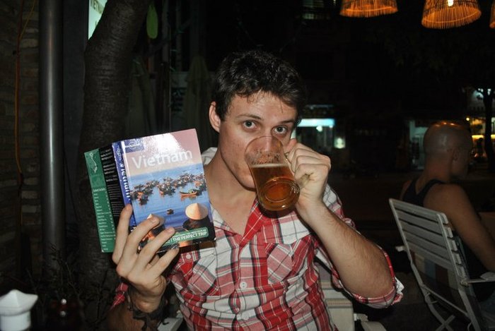 Goodreads profile picture for @tonnes