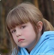 الشاعرة الصغيرة