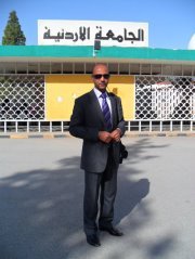 الاستاذ بشير