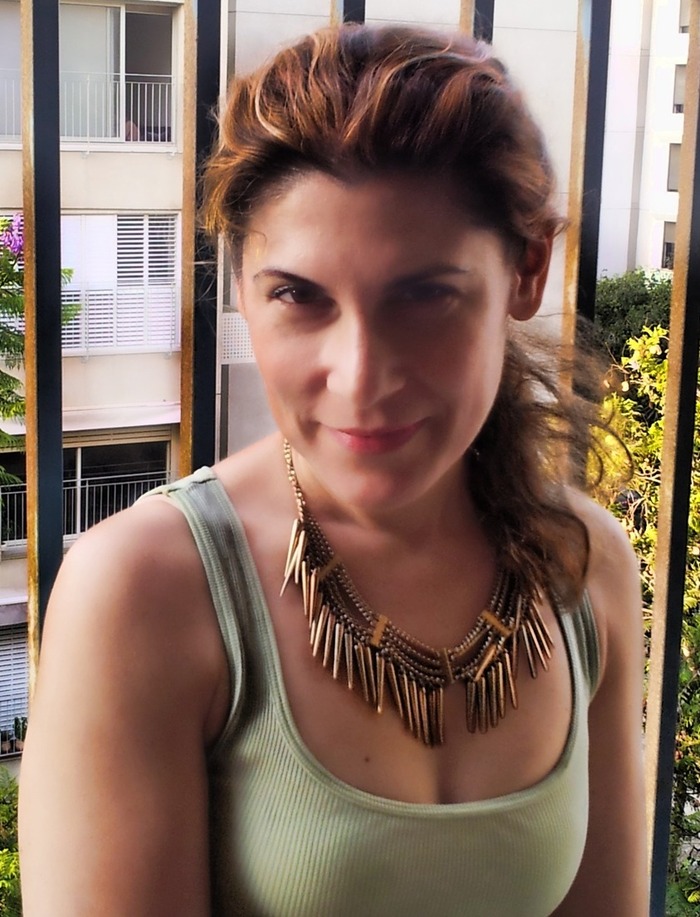 Goodreads profile picture for @yael