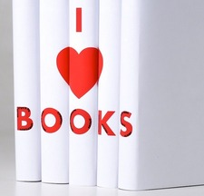 Mary (I ♥ Books)