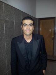 Yasser Like