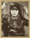 Suzanne Suzanne