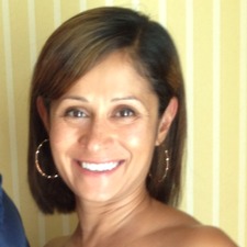 Reba Dominski