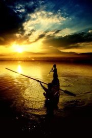 សន្តិលោកេ សនេហោតិ