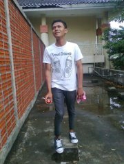 Fauzy Onad