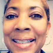 Michelle Rostant strazza