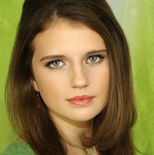 Carli Villa