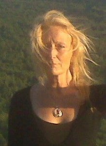 Kathy goldenladyhawk rising dove robinson