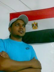 مصطفى عز الدين