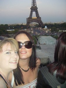 Kim & Jen (Geek Chic Book Club)