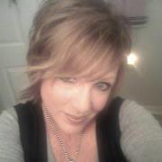 Debbie Macias-deringer