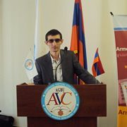 Տիգրան Դարբինյան