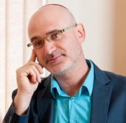 עידו חברוני