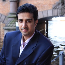 أسعد الظافر