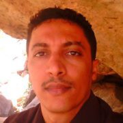 هشام المقطري