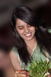 Flora Jain