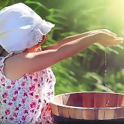 الكاتبة ريما