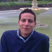 الشاعر وليد