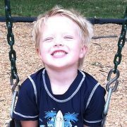 Katie Rechek bartelt