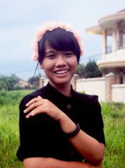 Evina Dewi