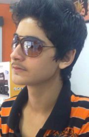 Zeeshan Khan