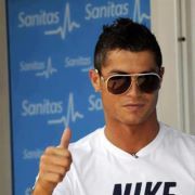 Enis Ronaldo