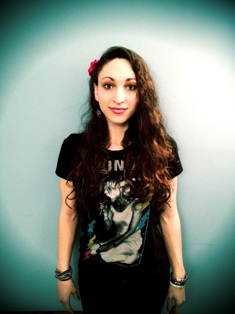Goodreads profile picture for @sarablue