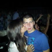 Вероника Хълчева