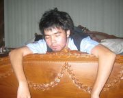 萬元 余