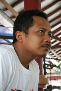 Widodo Iman