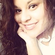 Kayla Flores
