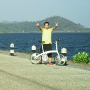 สุรัช รักในหลวง