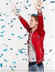 Rëdhä Nëwmëntälïtÿ