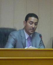 د.عادل هاشم