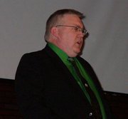 Robert Leake