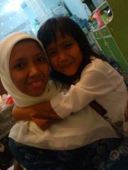 Dewi Yuniartie