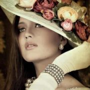 Yolande Yolande