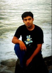 Govind Manglani