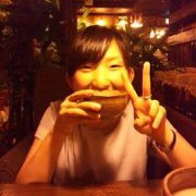 Rina Hong